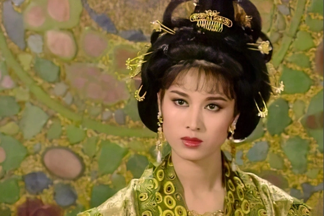 最出名的就是《水浒传》中的扈三娘和《武则天》中的王皇后