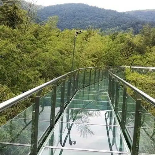 竹尖玻璃栈道