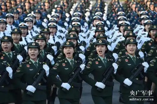 女兵方队:首次以挂枪形式,全新编成亮相阅兵场