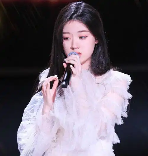 单依纯是凭什么获得2020中国好声音的总冠军的