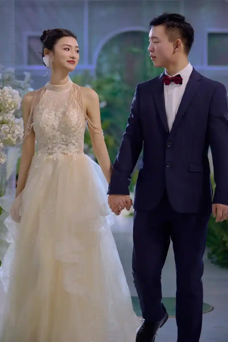 创作灵感 #明星婚礼  林允儿和他的富豪老公. - 抖音