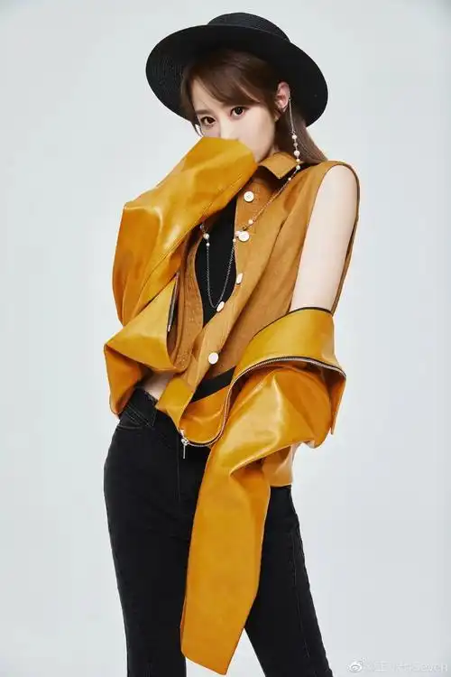 腾讯nba女主播小七(长江以北,小七最美)_篮球新闻 - 黑白体育