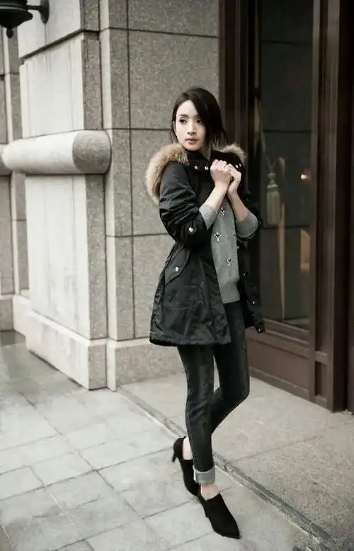 林依晨状态好的看不出年龄没皱纹还像少女不化妆看着也像18岁