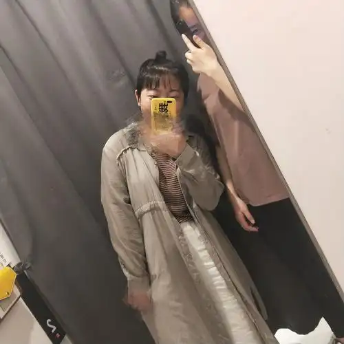 本人一米四七在这里搞一个一米四女孩子的穿搭有没有神仙女孩来分享一