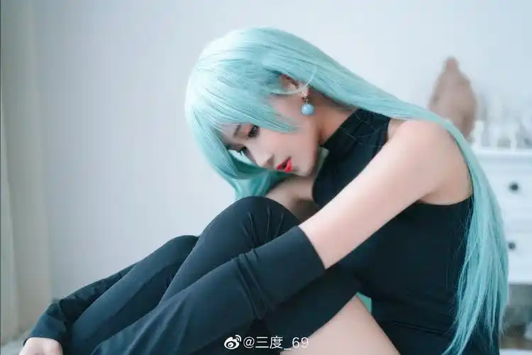 cos七大罪伊丽莎白里昂妮丝性感紧身衣长腿御姐