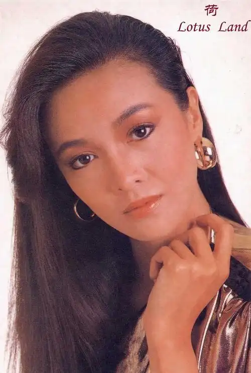 郑裕玲1957年9月9日