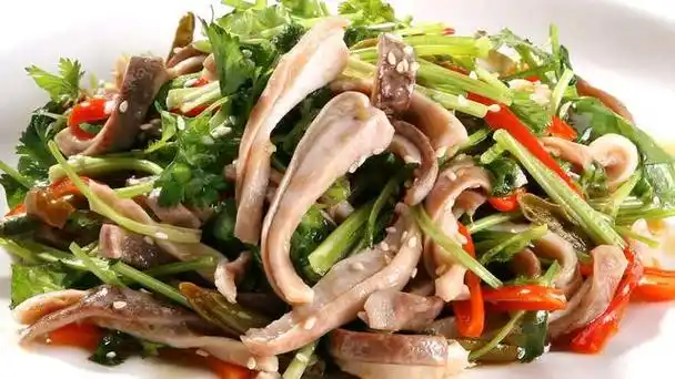 沙姜捞猪肚,要想它开胃爽脆,就要这样做