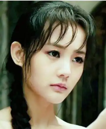 资源咖李一桐,出道3年当了12部戏的女主角,没有爆红是为什么?