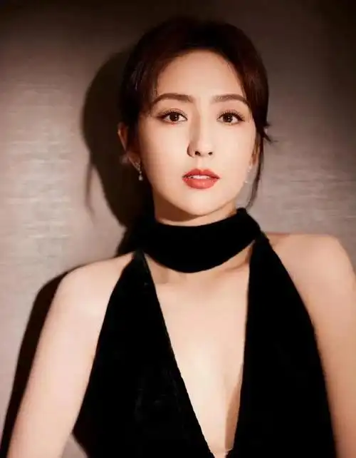 佟丽娅太漂亮了