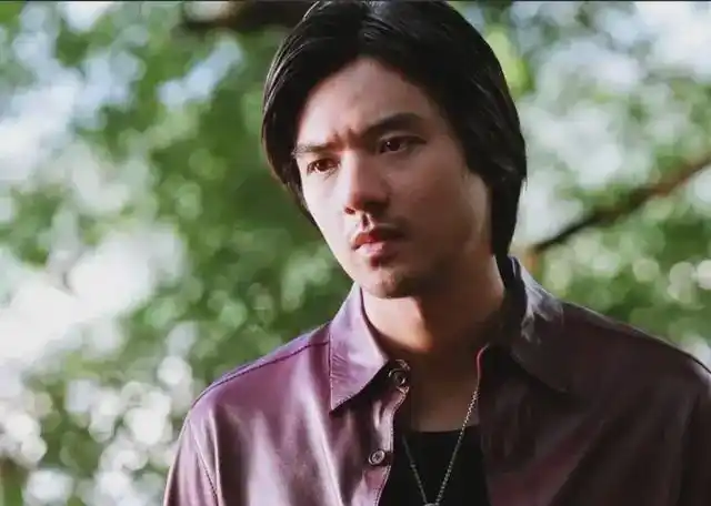 港风滤镜加持雅痞警官上线冯德伦时隔七年再出佳作