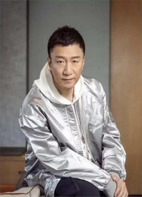 昔日巨星黯淡,孙红雷跌宕人生映照娱圈风雨