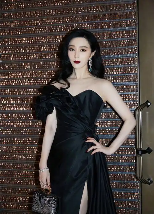 范冰冰气质太惊艳!