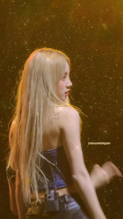 宋雨琦可盐可甜