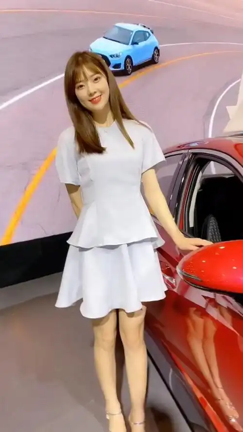 现场火爆.年度最红的春晓妹妹