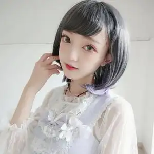 斯万家-抖音蓝紫色心机染斜刘海内扣脸小帅气假发女短发-|小心机