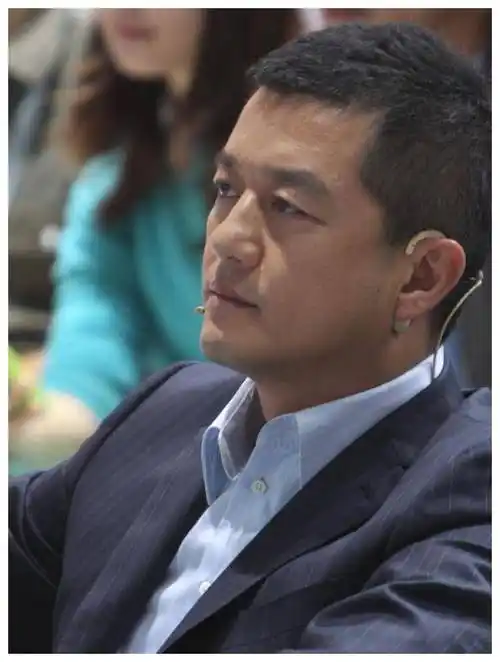 原创53岁的李亚鹏还清债务愉悦内心誓言终生偿还