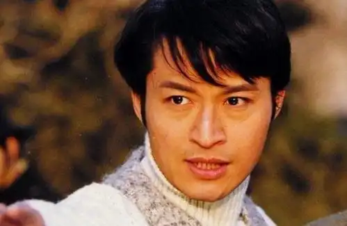 曾是琼瑶钦定男主角,今农村卖唱30万一首,昔日男神变油腻大叔_马景涛