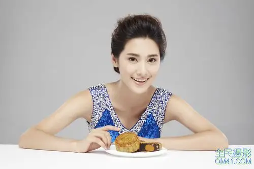 骅英视界 艺人明星代言月饼广告摄影- 全民摄影