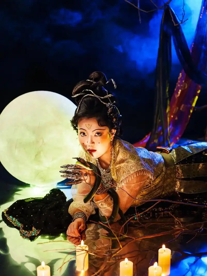 这才是要吃人的妖怪嘛.蛇妖正片来了#青蛇 #古风 #一眼千年 - 抖音