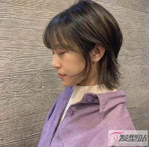 2021年最热门女生短发 复古小狼尾男女通杀_发型站_最新流行发型设计