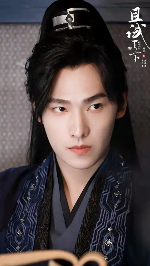 古装扮相最美十大男艺人##新浪影视榜总结的古装扮相最美十大男星
