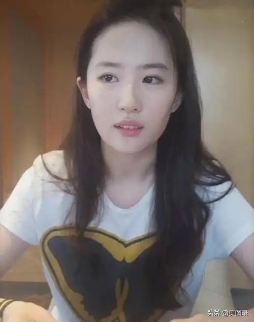 刘亦菲素颜生图,无美颜无滤镜,您的天仙下凡请接好!
