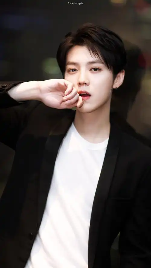 鹿晗cr.azure-epic - 堆糖,美图壁纸兴趣社区