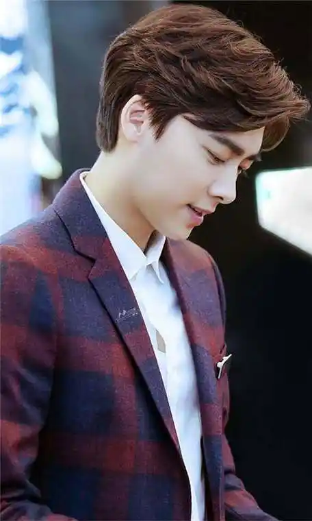 为什么李易峰的古装没有现代装好看