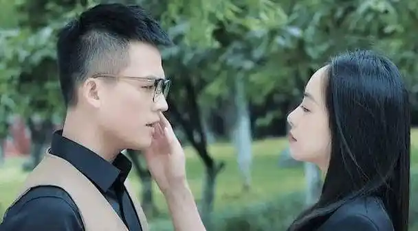 宋茜与欧豪的再度合作《陌生的恋人》_霍佑泽_罗芊怡_齐帆