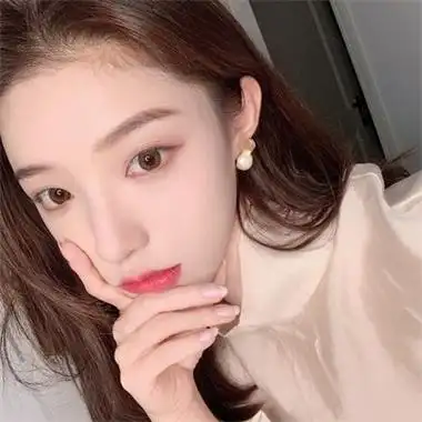 第一眼就吸引人的清纯女生头像图片唯美女生高清真人微信头像大