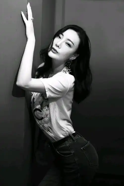 李丹妮个人资料(王李丹妮经典电影)