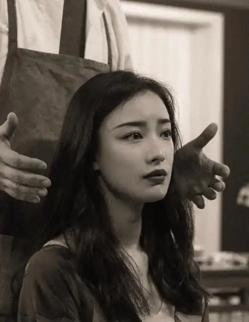 倪妮话剧幺幺洞捌