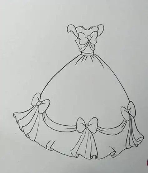 连衣裙的简笔画公主