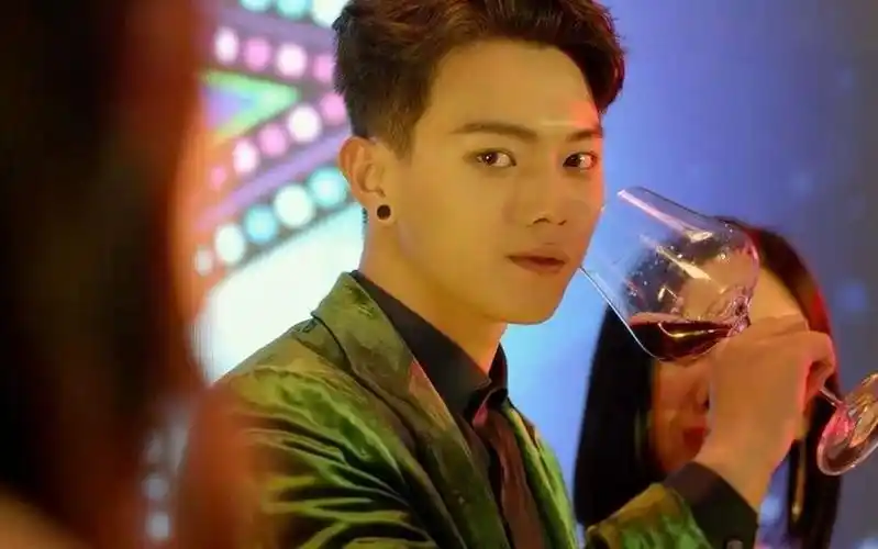 无人之岛——《蓝色生死恋》许凯x赵露思