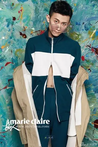 张一山文艺肌肉照