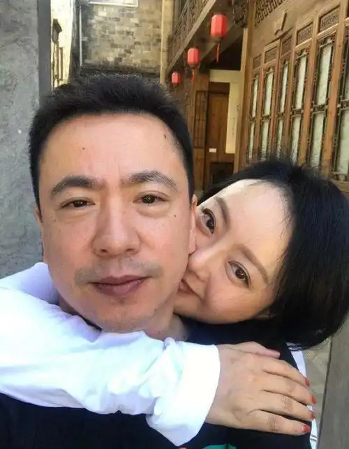 王中磊老婆王晓蓉照片 结婚时没有办婚礼