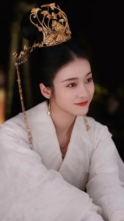 白发王妃 容乐 张雪迎