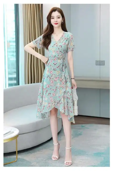 碎花连衣裙女春夏2024年新款大码女装夏装v领气质高端洋气中长群 - 17