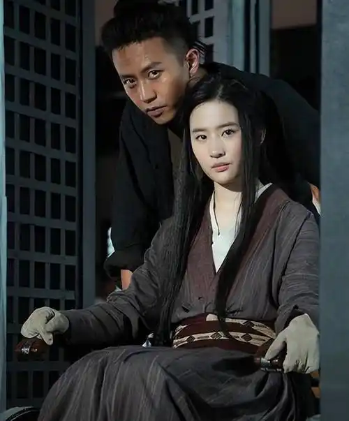 如果给刘亦菲挑选老公,这些合作过的男星你会选谁?