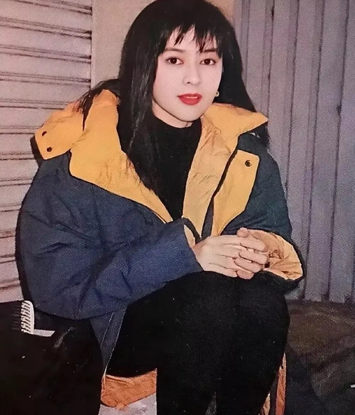 关之琳为显年轻剪短发效果太意外这样的她谁还认得出