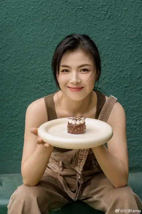 刘涛生日连发30张照片