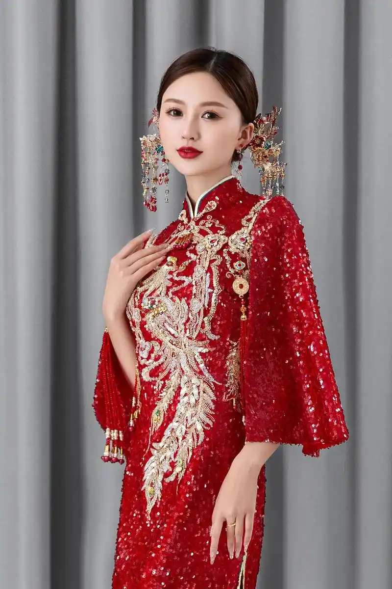 穿旗袍出门一直很受新娘 - 抖音