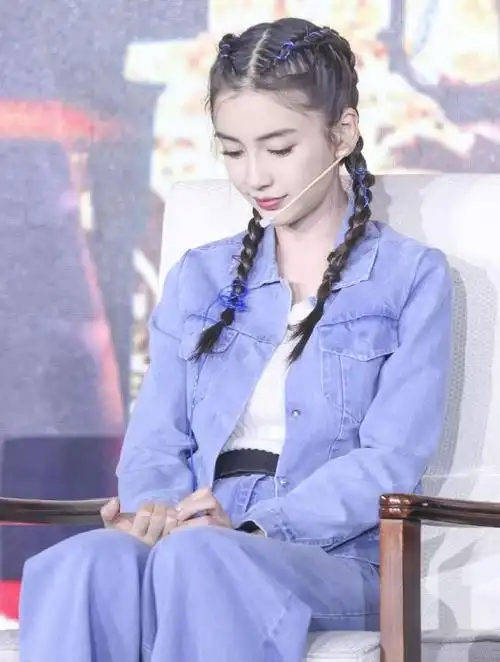 女明星们都靠它减龄,原来你离少女感只差这一步!