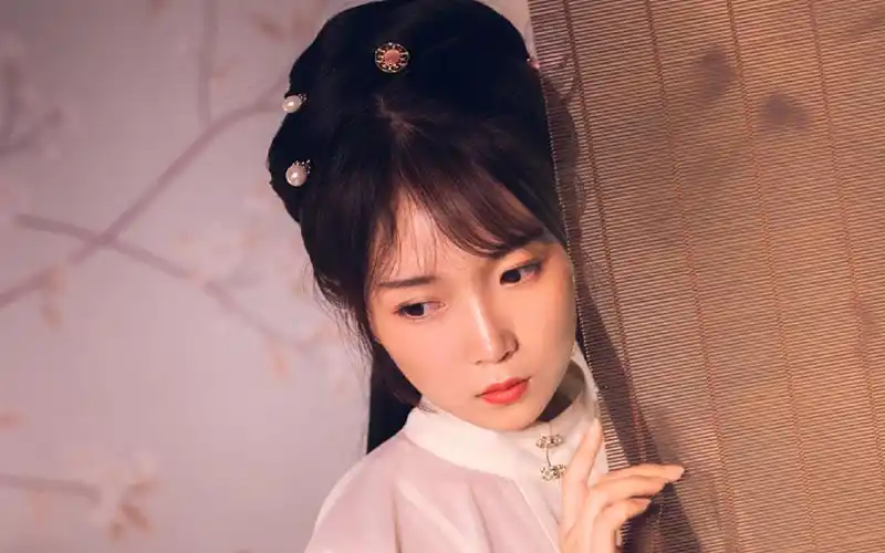 古风美女迷人写真图片桌面壁纸