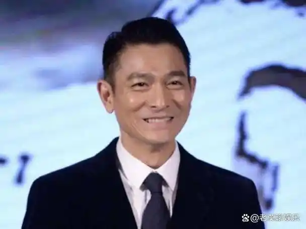 别样风采刘德华近照曝光