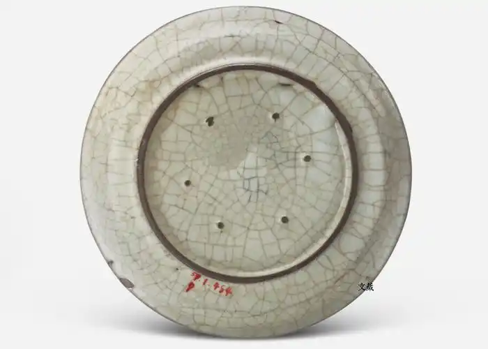 宋 官窑青釉洗 底