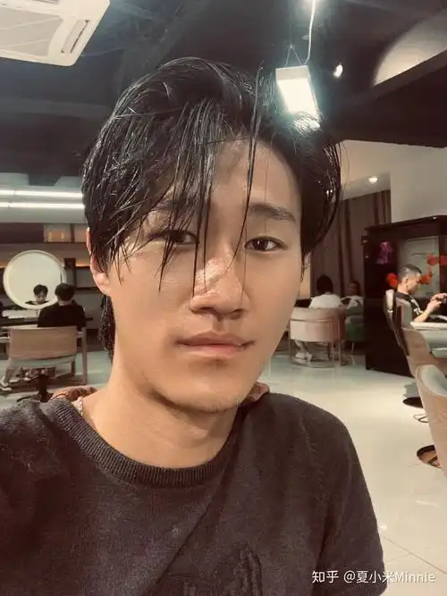 有没有人网恋发的照片丑,但是奔现后发现对方挺好看的? - 知乎