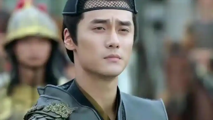 《回到明朝当王爷》蒋劲夫一个动作太帅气,刘大棒槌的表情亮了