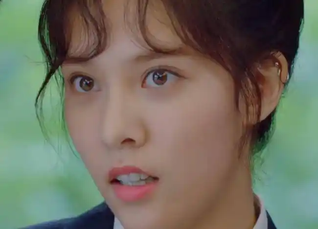 《风暴舞》宋妍霏太美了,不是科班出身,但用六个角色圈粉无数_陈静雯