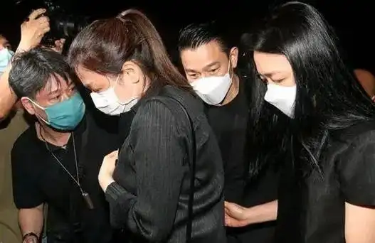 朱丽倩个人简介(狠人朱丽倩) - 散下步